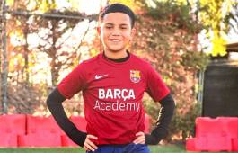 Xavi Hernández un jugador de La Masia que cuenta con nacionalidad hondureña.