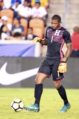 RUMORES+FICHAJES: Buba López se marcharía a España y Eddie Hernández define su futuro