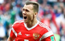 Su padre, exjugador del Sporting de Gijón, vaticinó en vísperas del torneo que su hijo sería 'el mejor jugador de Rusia' en el Mundial.