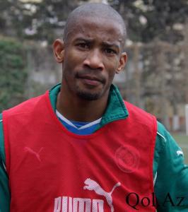 Legionario ficha en Irlanda del Norte: ¡Otros hondureños que jugaron en ligas poco tradicionales de Europa!