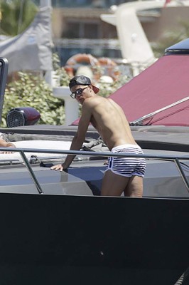 Fotos: Así se la pasa Cristiano en sus vacaciones en Ibiza