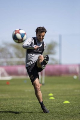 ¡Los hondureños llegaron con mascarilla! El regreso de los clubes de la MLS a los entrenos