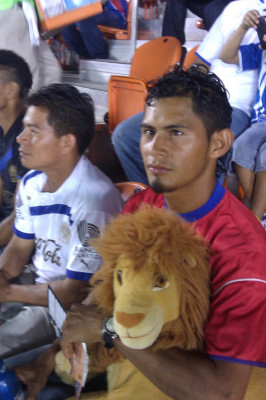 Los hondureños que estuvieron en el BBVA Compass Stadium
