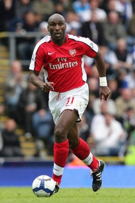 Se retiró hace ocho años: El imperio inmobiliario y el negocio de muebles de lujo de Sol Campbell