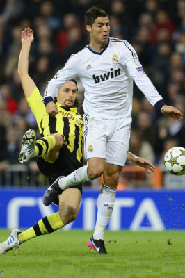 Özil salvó al Madrid de los fantasmas alemanes.