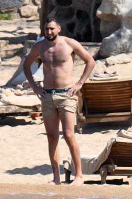 Picantes vacaciones: Alessia Elefante deslumbra junto a Gigio Donnarumma en Cerdeña tras ganar la Eurocopa