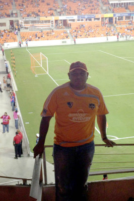 Los hondureños que estuvieron en el BBVA Compass Stadium