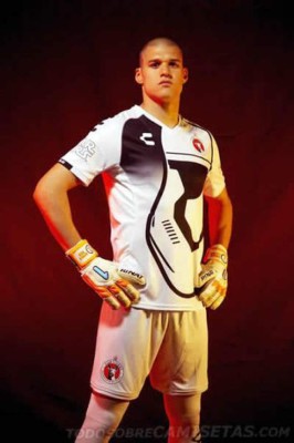 ¡Horribles! Los uniformes de fútbol más feos en la historia de la Liga MX