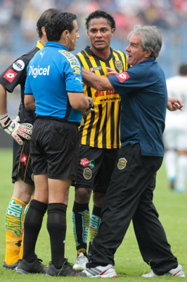 Benigno Pineda anunció su retiro del arbitraje