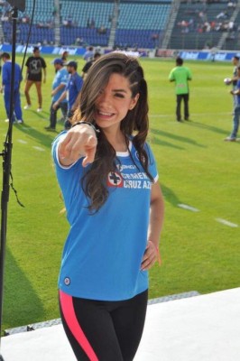 Así es Michelle Pérez, la sexy aficionada del Cruz Azul de México&nbsp;&nbsp;