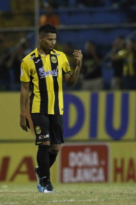 Sin trabajo: Reconocidos jugadores hondureños que siguen como agentes libres