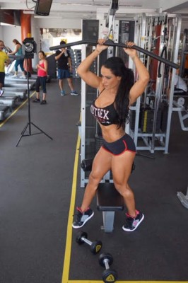 Sue Lasmar, la modelo y deportista de fitness brasileña