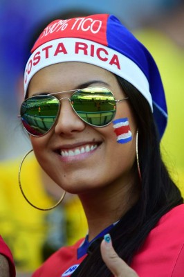 Las mejores imágenes del ambiente en el Costa Rica-Inglaterra