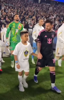 Inter Miami: Messi se encara con jugador del Galaxy, Suárez sale a defenderlo y la reacción de Kim Kardashian
