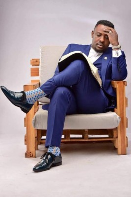 ¿Quién es Nigel Gaisie, el pastor que pide 50 millones de dólares por revivir a Kobe Bryant?