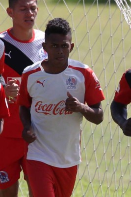 MERCADO: Costly planea irse, uno al extranjero y cuatro regresan a Olimpia