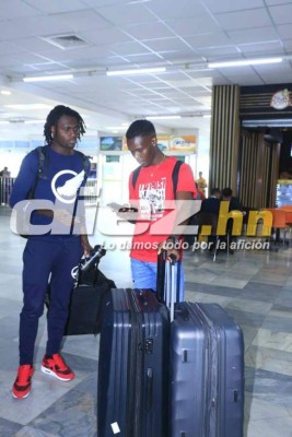 FOTOS: Rigoberto Rivas imponiendo moda y Alberth Elis dando un 'jalón”