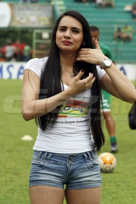 ¡DE INFARTO! Las fotos más atrevidas e inadvertidas de las edecanes de Liga Nacional&nbsp;&nbsp;