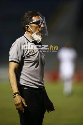 No se vio en TV: La quinesióloga del Real de Minas, afición en Tocoa y a Edwin Solano lo perdonaron