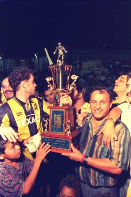 Con un tricampeonato: Así han sido los 12 títulos de Real España en Honduras