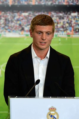 Toni Kroos fue presentado como nuevo jugador del Real Madrid.