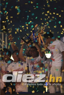 ¡Olimpia celebra su copa 29 de la Liga Nacional.