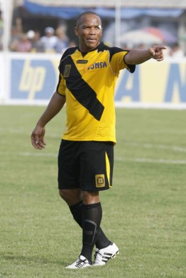 Grandes jugadores hondureños que se retiraron en el anonimato