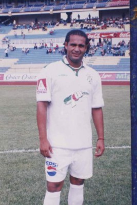 Los kilos de más, una amenaza en cuarentena: Jugadores que han tenido problemas de sobrepeso en Honduras