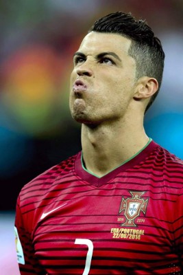 Cristiano Ronaldo sólo pudo mostrar su nuevo look ante Estados Unidos