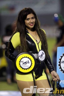 Las mejores imágenes de ambiente Real España-Olimpia.