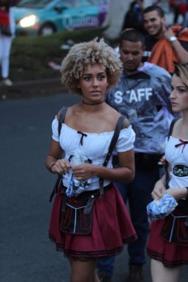 ¡Preciosas! La belleza se hizo presente en el juego Costa Rica - México