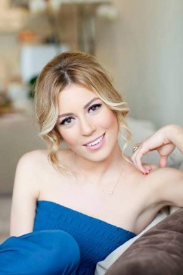 GALERÍA: Sinem Kobal, la rubia que volvió loco a Arda Turán