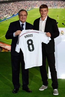 Toni Kroos fue presentado como nuevo jugador del Real Madrid.