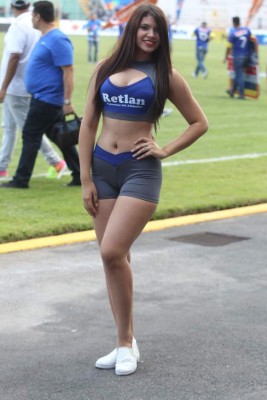 ¡Bellezas! Las mujeres que le dieron el toque lindo a la final Motagua-Real España