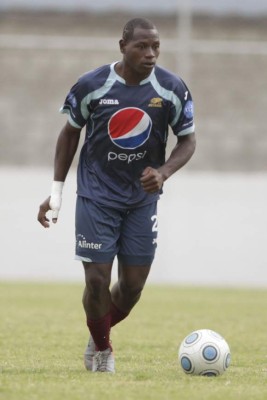 El 11 que paró 'Primi' Maradiaga con Motagua ante Saprissa en final de Copa Uncaf 2007