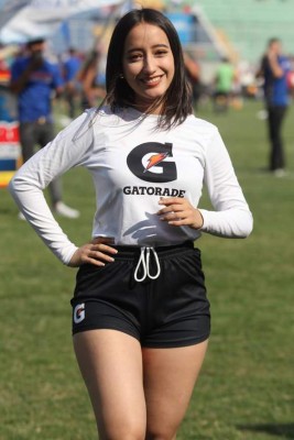 COSITAS: Las bellas chicas que levantaron suspiros en el Nacional