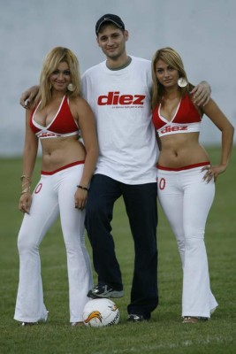 Las chicas de antes: Ellas eran las bellas modelos que engalanaban la LIga de Honduras