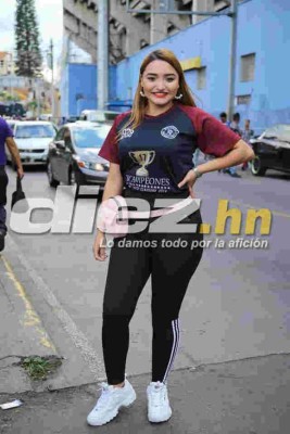 Máxima seguridad para final Motagua-Saprissa y largas filas en las afueras del Nacional