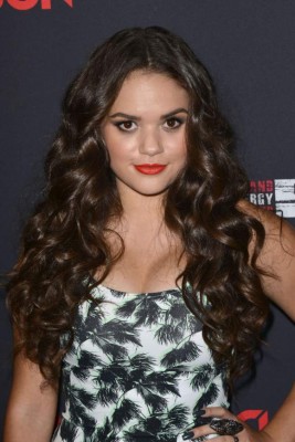 FOTOS: Así luce Madisson Pettis, la 'hija' de la Roca en 'Entrenando a Papá'