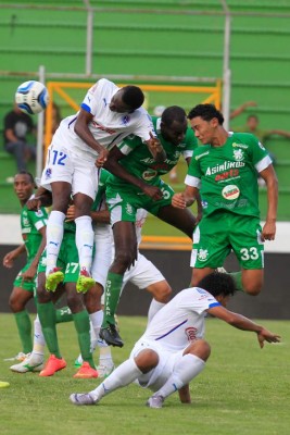 Olimpia da paliza al Platense con goleada de 5-0.
