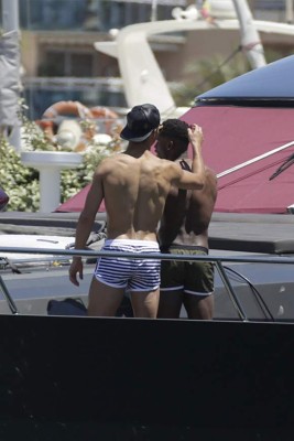 Fotos: Así se la pasa Cristiano en sus vacaciones en Ibiza