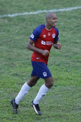 Mercado: Motagua se sigue reforzando, Marathón confirma otra baja y legionario alista su regreso