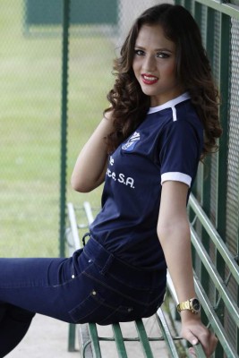 FOTOS: Alexa Avelar, la miss que es fanática del Honduras Progreso