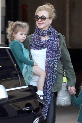 Dos futbolistas entre los famosos que son padres gracias a un vientre de alquiler