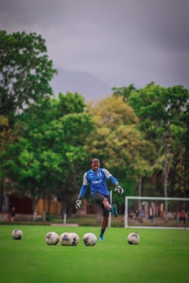 Así fue el tercer día de entreno de la 'H': la 'mesa de billar' que le cautiva a Coito y los que faltan en integrarse