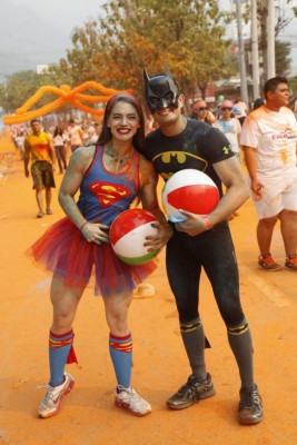Las chicas más hermosas que engalanaron el Colorun 2016