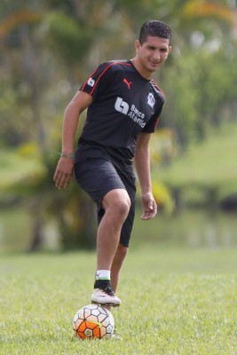 ¡GRISES! Las luces y sombras de los legionarios hondureños en el cierre de sus ligas