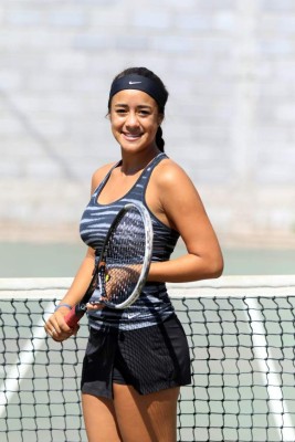 Daniela Obando, la tenista hondureña que admira a Roger Federer y María Sharapova