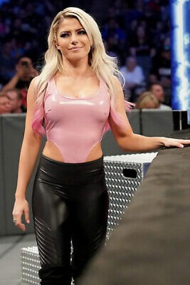 Alexa Bliss le responde a Ronda Rousey tras sus polémicas declaraciones sobre WWE