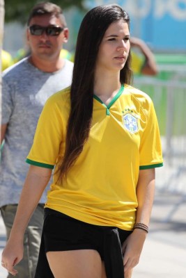 FOTOS: ¡Brasil también goleó en las gradas con las preciosas garotas!